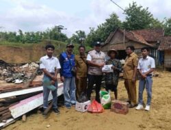 Bersama Dinsos-PPA, BAZNAS Sampang  Bantu Korban Kebakaran di Desa Robatal