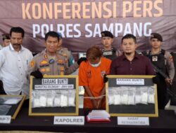 Satresnarkoba Polres Sampang Pamer Tangkapan 938,73 Gram Sabu Dan Kurir Narkoba