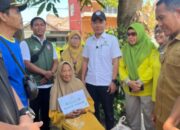 BAZNAS Sampang Bantu Nenek Supradani, Pensiunan Guru yang Hidup Sebatang Kara
