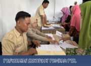 BPN Sampang, Serahkan 822 Sertifikat Hasil PTSL di Desa Banyukapah, Kec. Kedungdung 