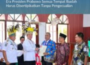 Menteri Nusron Serahkan Sertipikat di Papua: Era Presiden Prabowo Semua Tempat Ibadah Harus Disertipikatkan Tanpa Pengecualian