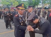 37 Personel Polres Sampang Terima Satyalancana Pengabdian, Kapolres Tekankan Loyalitas dan Integritas