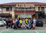 Jaga Kebugaran Pegawai, Kantah Sampang Bangun Solidaritas Lewat Senam Bersama