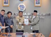 Serahkan Persub RTRW kepada Gubernur Sulawesi Utara, Menteri Nusron Minta RTRW Provinsi Jadi Acuan Penyusunan RTRW Kabupaten/Kota