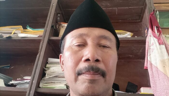 Klarifikasi Kepala Desa Terosan Terkait Tuduhan dan Foto Infrastruktur Retak