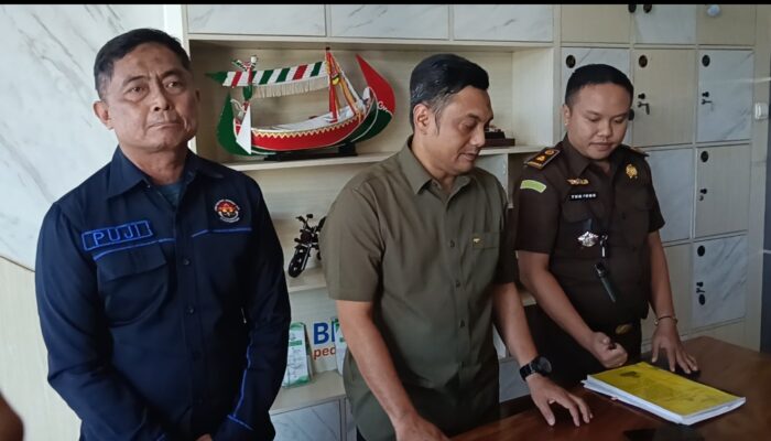 Hasil Labfor Positif, Kejari Sampang Limpahkan Berkas Perkara Sabu 3 Kg Ke Pengadilan Negeri